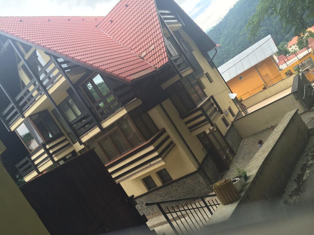 Apartament Kalinderu K2 Buşteni エクステリア 写真